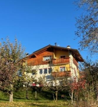 Casa Vacanze A Romeno Екстер'єр фото